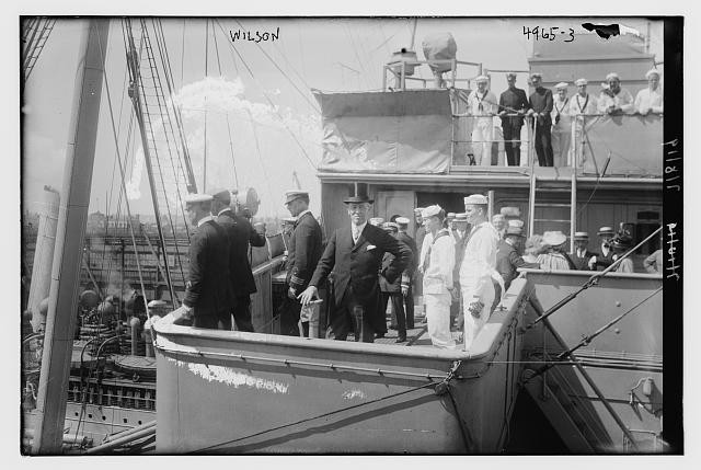 President Woodrow Wilson,board,ship,sailors,military personnel,Bain News