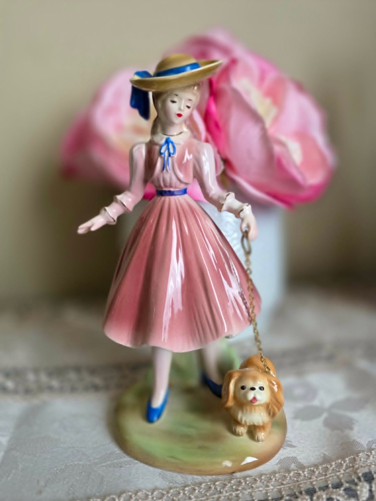 Josef Originals Gigi Series ~ Lady with Pekingese Dog Figurine (Chip, Flaws)
