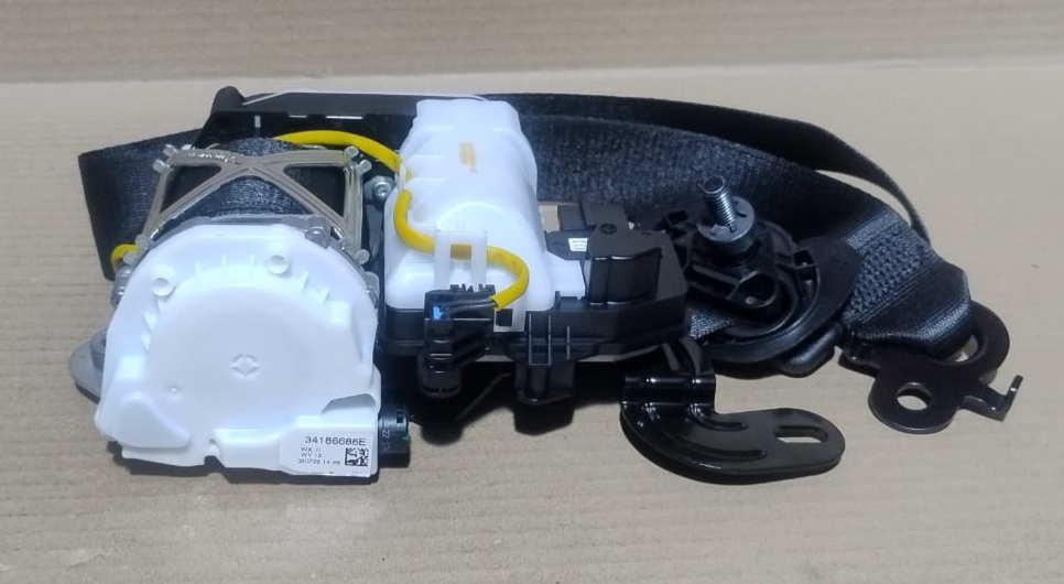 BMW ORIGINAL 5,6 SERIES M5 G30 G31 G32 SEAT BELT FRONT LEFT TENSIONER 7430115
