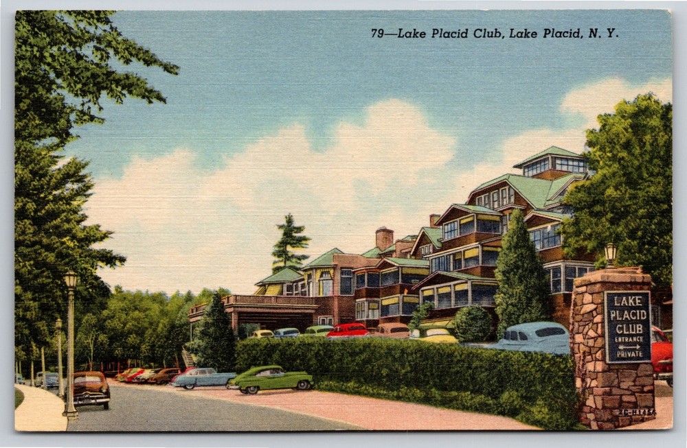 New York~Lake Placid Club Bldg Entrance View~Colortone Vintage Linen Postcard