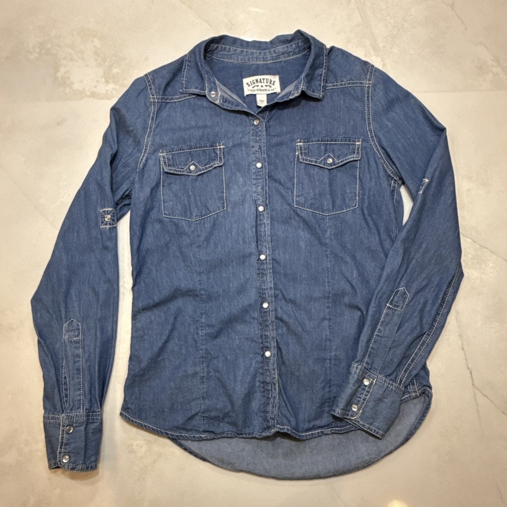 Levi Strauss Signature Women Denim Button Up Shirt Blue Long Sleeve Size S