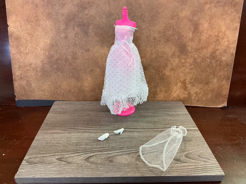 Mattel  Barbie Doll Clothes Wedding Dress Veil Shoes Outfit Set Lot