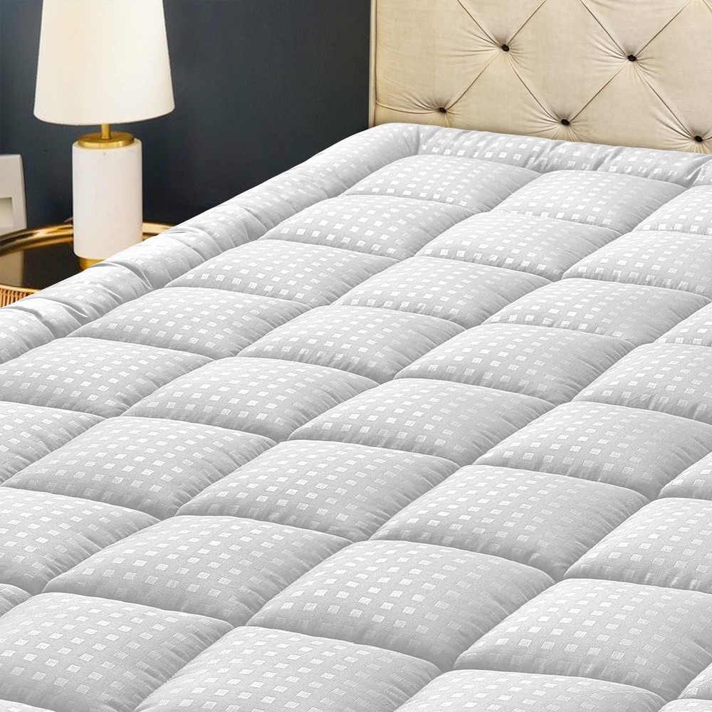 Cooling Quilted Queen Mattress Pad Protector with Pillow Top