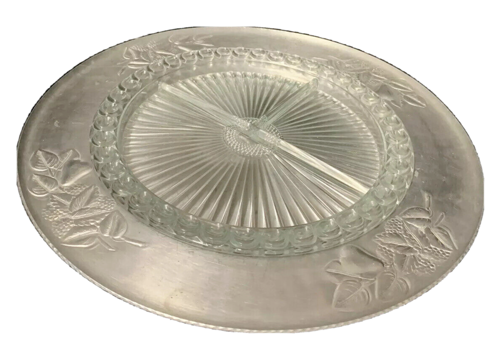 Everlast Relish Aluminum Tray Glass Divided  Large Round Insert 15.5