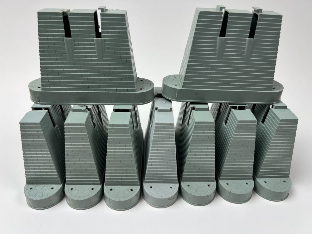 Vintage ATLAS HO Scale Train Bridge Piers Lot (9) Plastic Track Supports