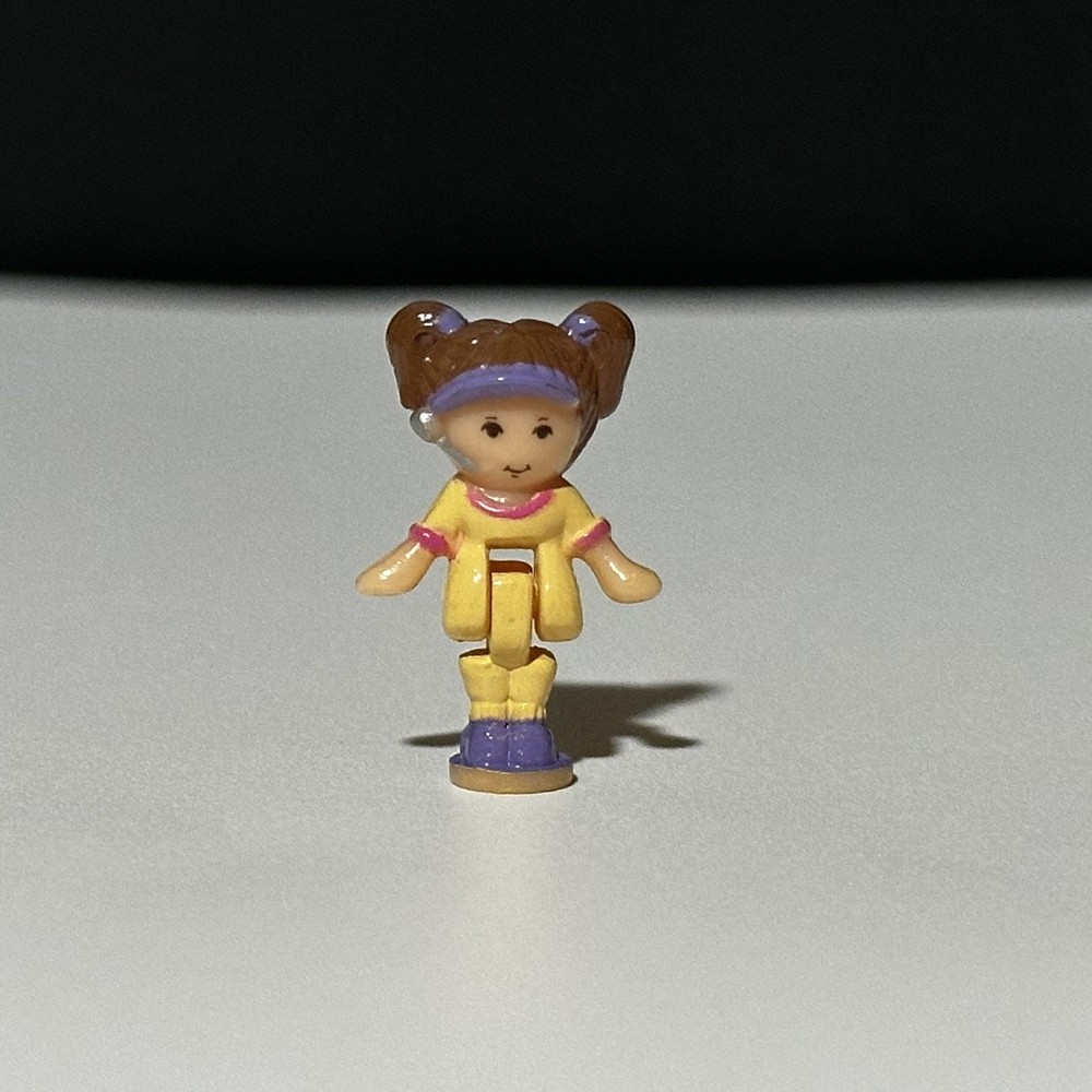 Vintage Polly Pocket 1994 Drive-Thru Burger Stand - Gillian Replacement Doll