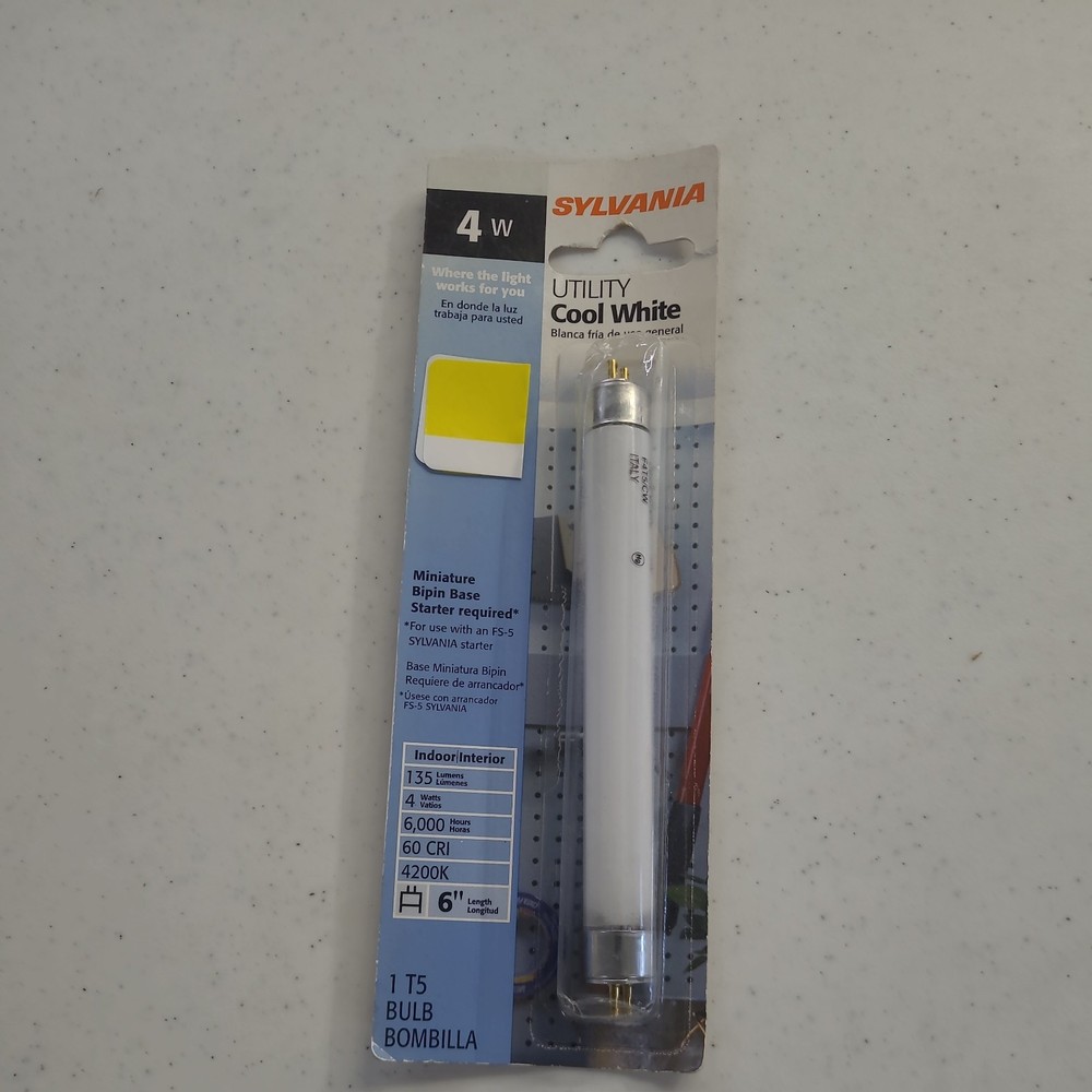 Sylvania F4T5CW/BL/16 T5 4W Fluorescent Cool White Bi Pin
