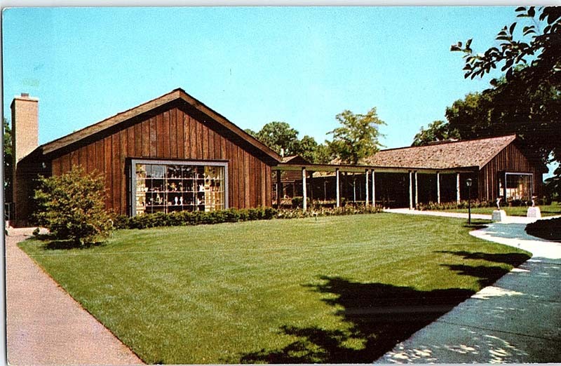 Postcard RESTAURANT SCENE Hinsdale Illinois IL m/09 AJ3221