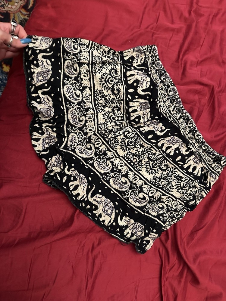 Women’s Shorts Small