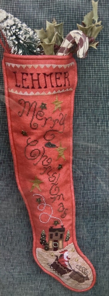 HOMESPUN ELEGANCE CINNAMON STICK STOCKING III 