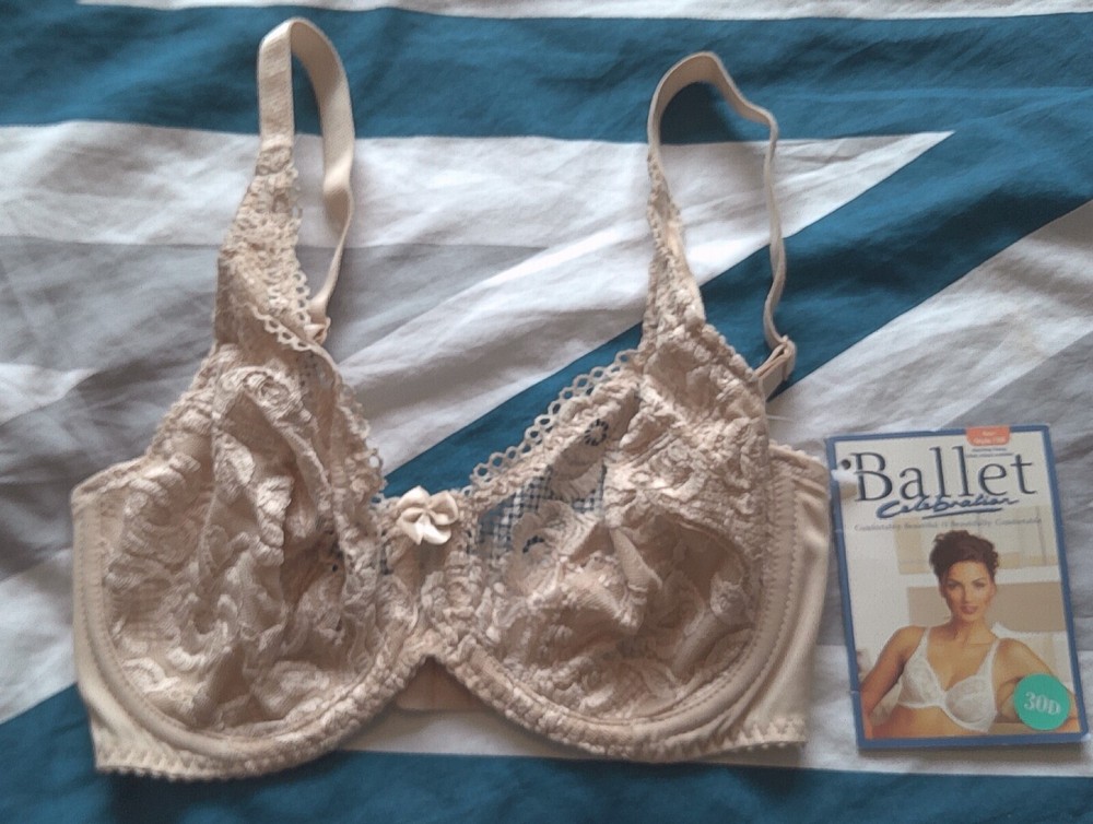 30D - New Ballet Celebration 'Rose' Lace Underwired Bra Natural UK/USA Size 30D