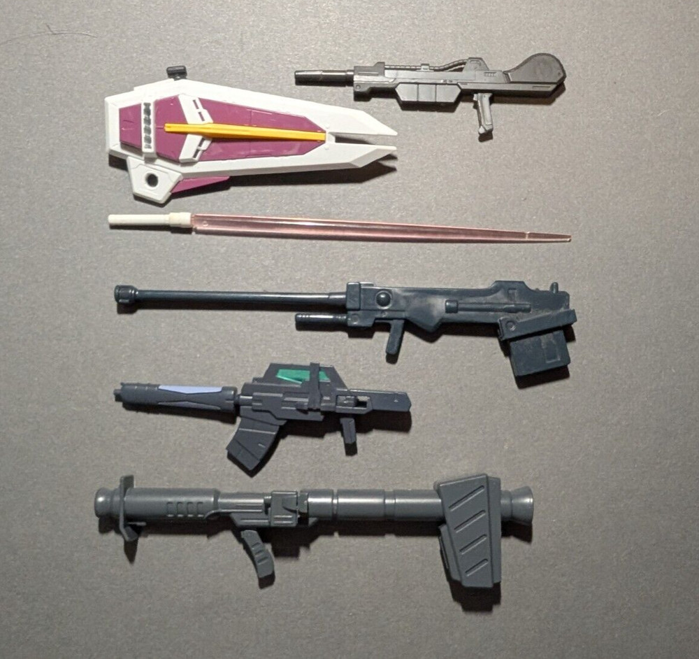 Bandai 1/144 Mobile Suit Gundam Model kit Weapons