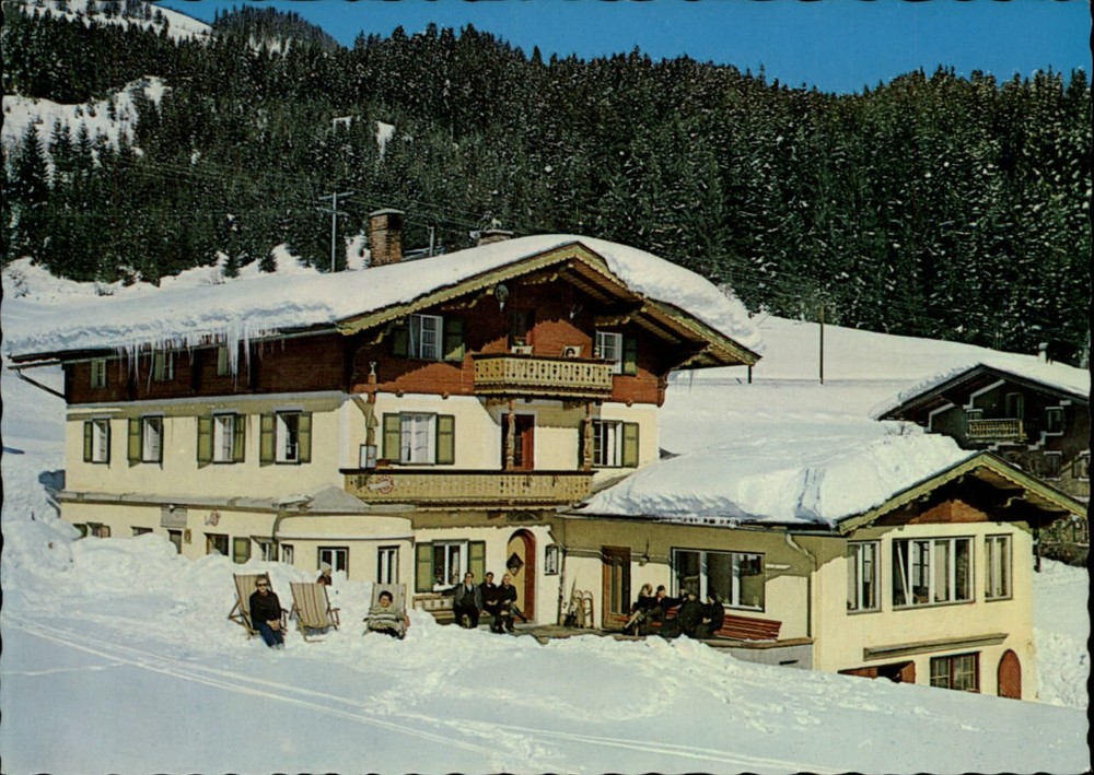 Austria Tirol Fieberbrunn Gasthof Kapelln inn snow Alps guests ~ postcard sku375