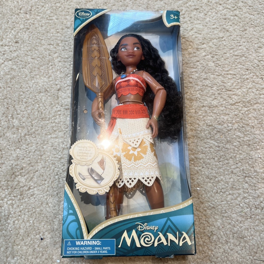 Princes Moana Disney Store Classic Doll 11