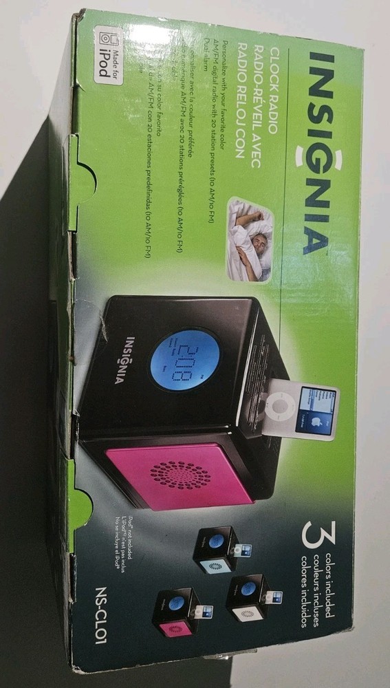 Insignia Clock Radio