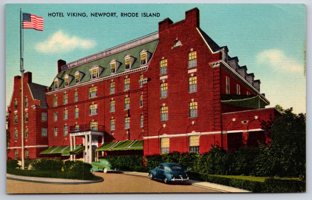 Newport Rhode Island~Hotel Viking Red Brick Bldg~US Flag~1940s Linen Postcard