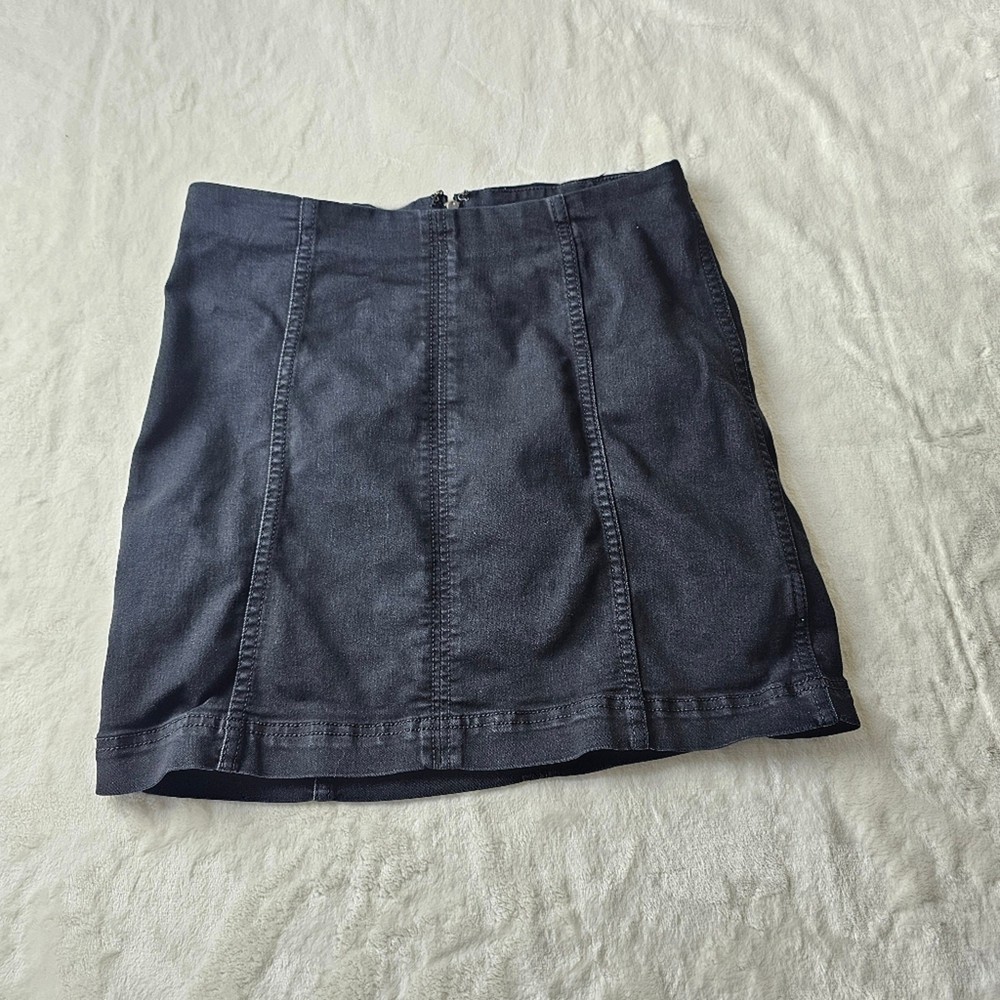Free People skirt 6 Black Denim Mini Skirt Pencil Women’s
