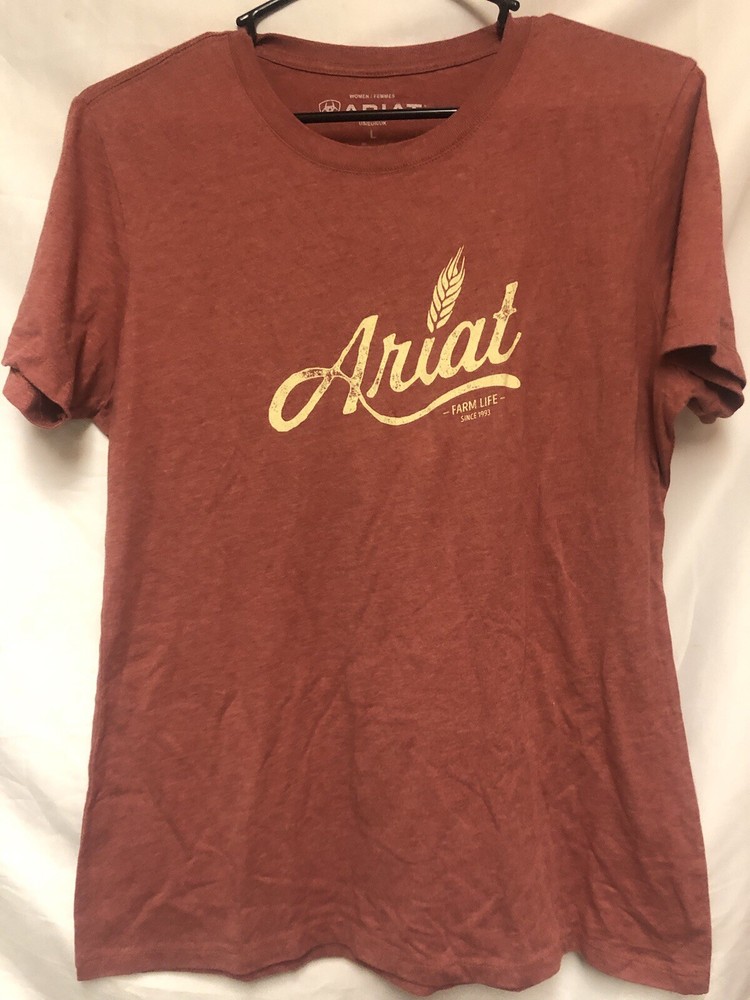 Women’s Ariat Shirt. Size Large. Red Short Sleeve.