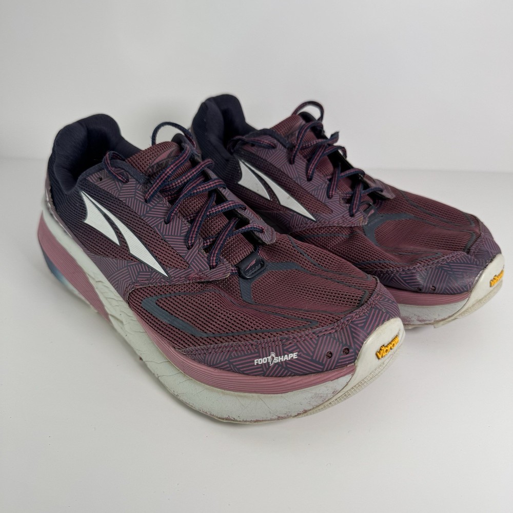 Altra Olympus 3.5 Women's Trail Running Shoes Size 9 with Gaiter Trap in Purple Pink