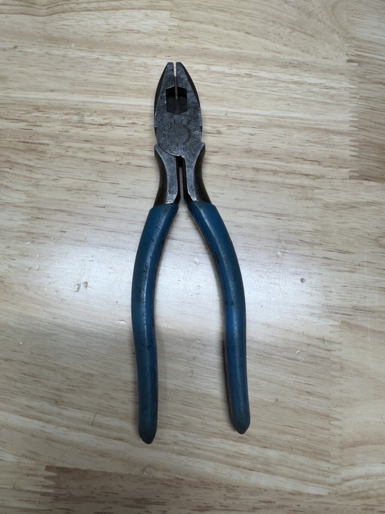 Vintage Fuller Tools 194-7 Lineman's Pliers Blue Grips Made in Japan