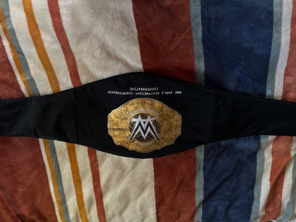 (PICKUP CASH ONLY) WWE world heavyweight championship belt