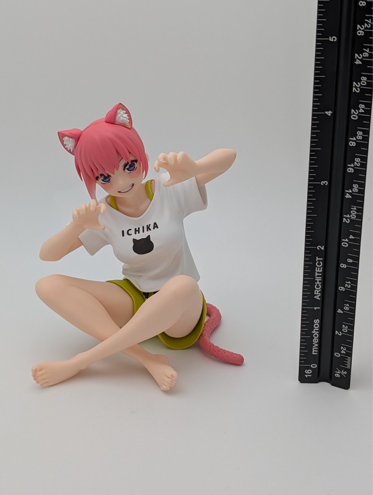 Quintessential Quintuplets Ichika Nakano Desktop Cute Cat Room Wear Taito Figure