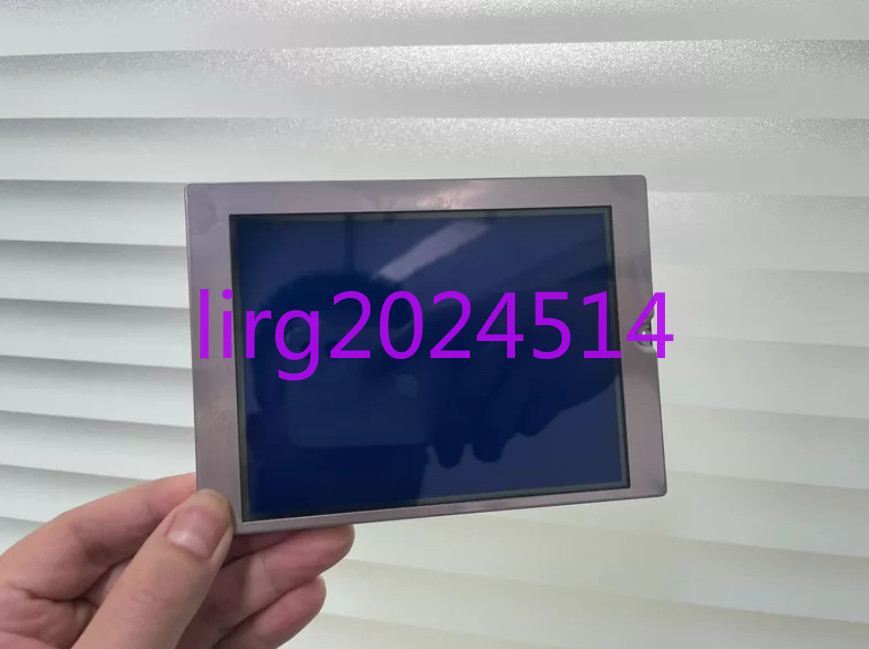 1pc used  Kyocera KG057QV1CA-G020W
