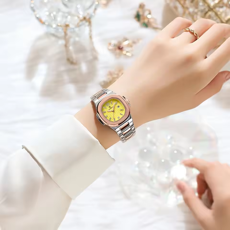Women's Elegant Waterproof Quartz Wristwatch Luminous dial Luxury Square Watch