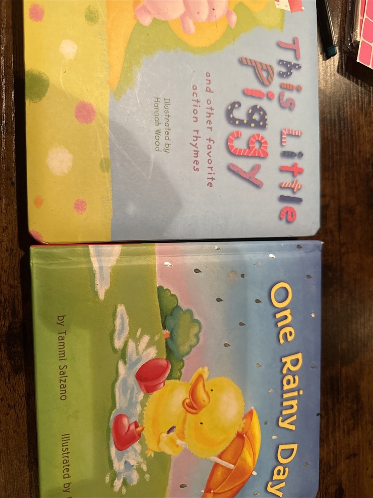 This Little Piggy: And Other Favorite Action Rhymes (Hardcover,2010) -Very Good