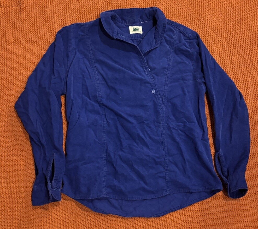 REI Blue Long Sleeve Shirt Pullover Outdoors Camp Hike Ski Vintage Retro Cabin