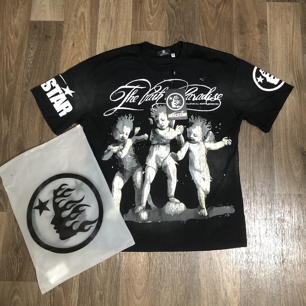 *New* Black Hellstar Graphic T-Shirt with NFC Tag - Size Medium