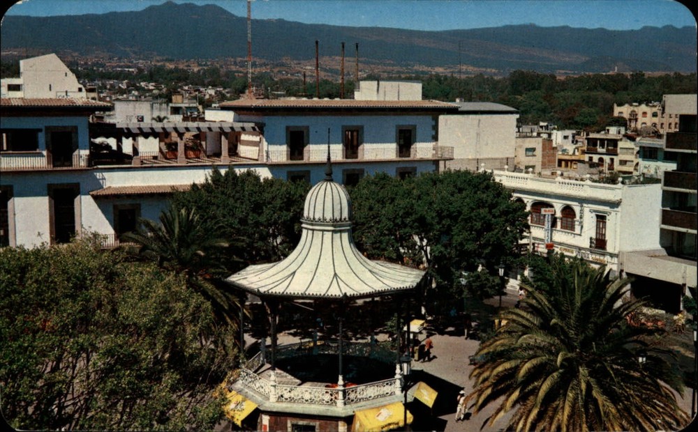 Mexico Cuernavaca main plaza kiosk aerial view ~ 1950-60s vintage postcard
