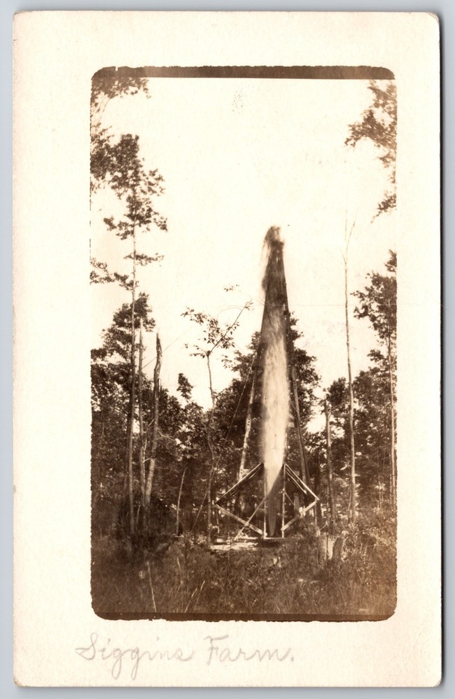 RPPC PA Titusville Carnahan No. 1 Oil Well Siggins Farm Gusher c1913 Postcard