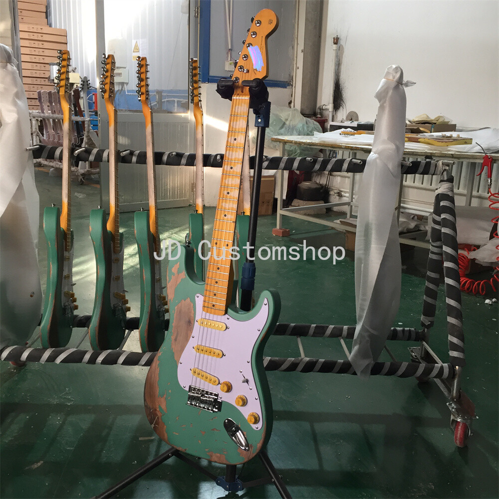 Custom Shop Relic ST Electric Guitar Green Maple Fretboard Chrome Part Tremolo