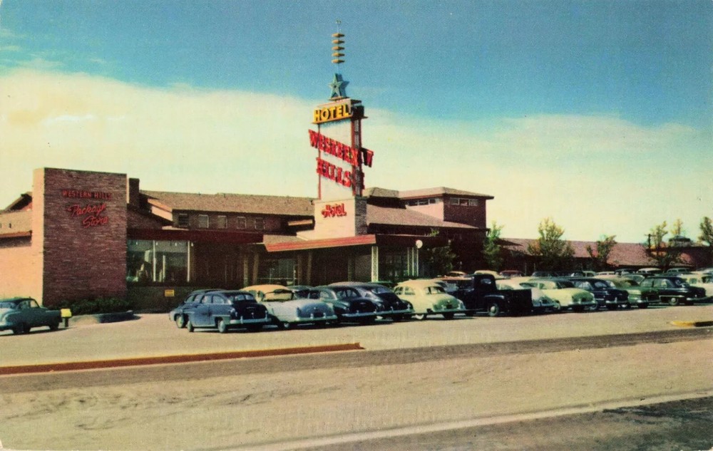 Western Hills Hotel - Fort Worth Texas TX - Postcard