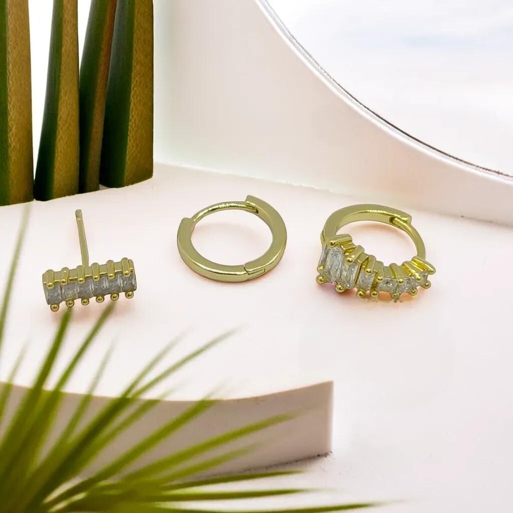 Minimalist Earrings 3pcs Set, Gold Plated Huggie Hoops Stud Earrings.
