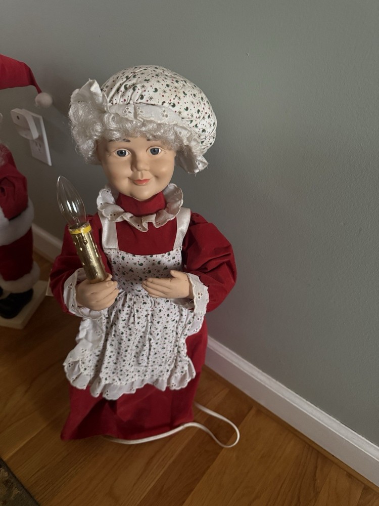 Vintage Telco Motion-ettes Of Christmas- Mrs. Claus Animated Figure 24
