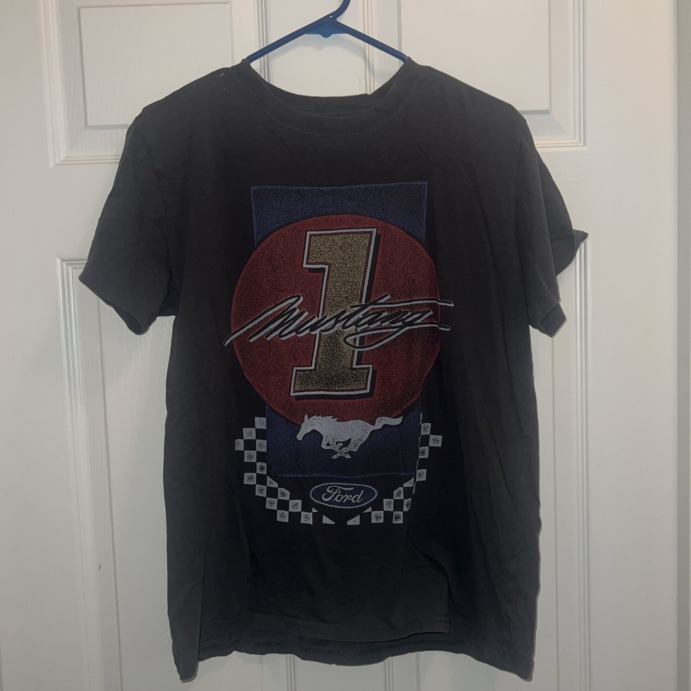 Ford Mustang Women's T-Shirt Size XL