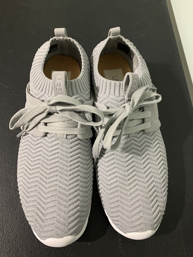 Women's UGG Willow Sneakers in Gray - Size 7.5