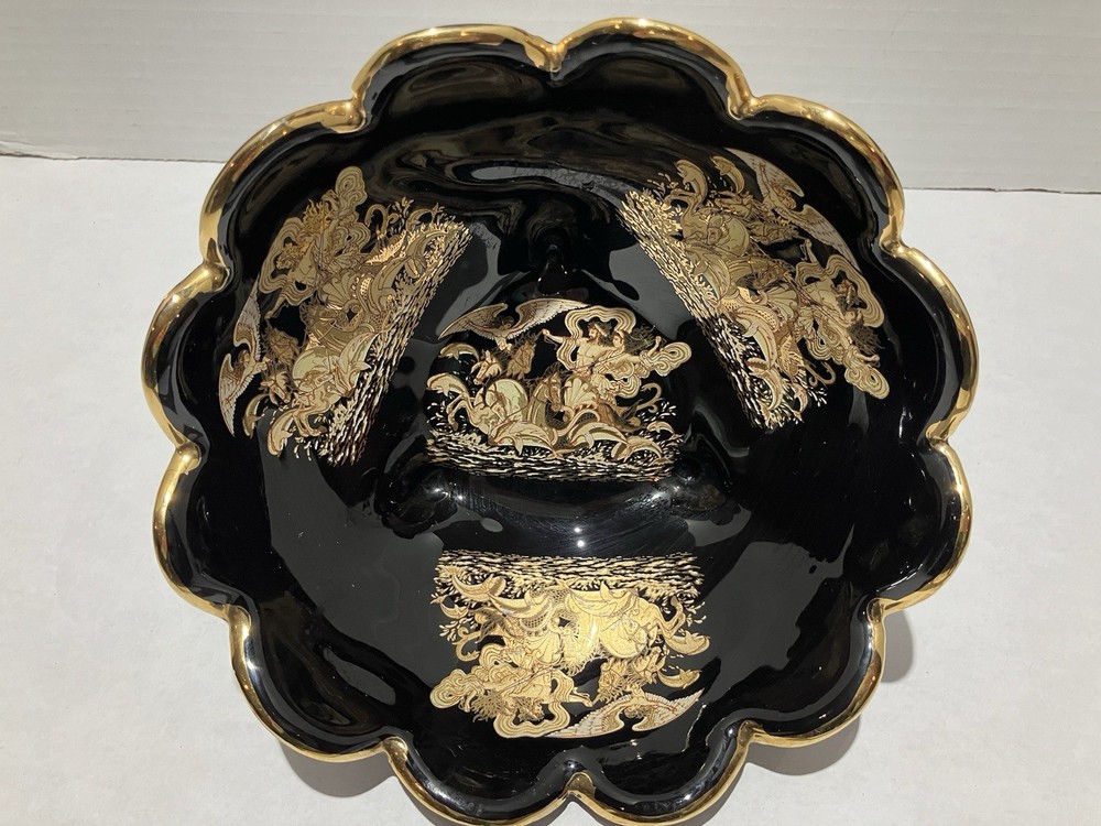 E. M Ceramic Scalloped Blk Bowl 24K Gold  Greek Scenes 6.5