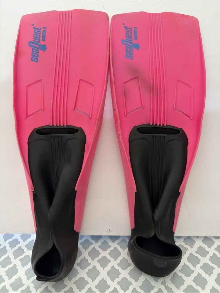 Sea Quest Horizon 2 Pink Diving Swimming Flippers Fins Size 6-7 Made in Italy