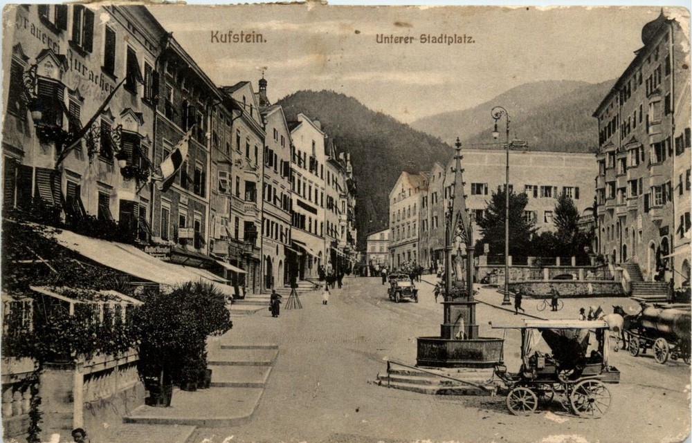 Kufstein/Tyrol-Kufstein, Lower Town Square -318456