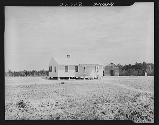 Photo:House at Roanoke Farms, North Carolina