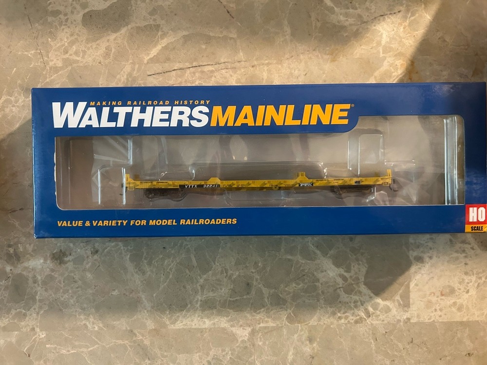 Walthers HO Scale Pullman Standard Flat Car Trailer Train VTTX # 92241