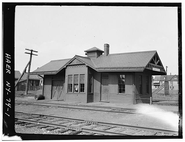 1. General view of station. Taken June 3, 1913. - Erie Railway, Walden Avenue
