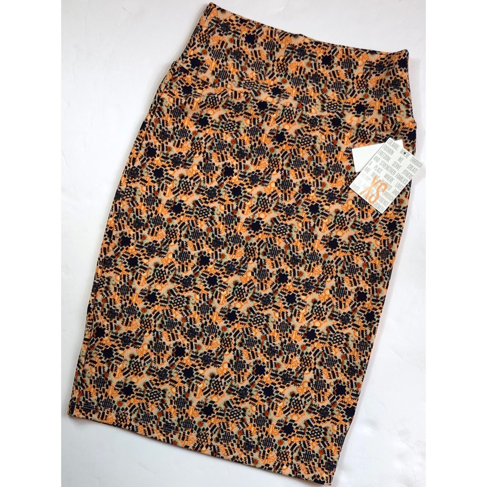 Lularoe Cassie Skirt Size XS NWT