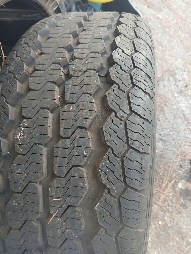 Tire Nexen Roadian CT8 HL LT 225/75R16 115/112R E 10 Ply Light Truck