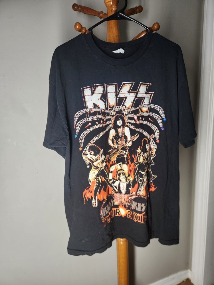 KISS Men’s Tour 2014 T-Shirt – Black – Size XL – Good Condition