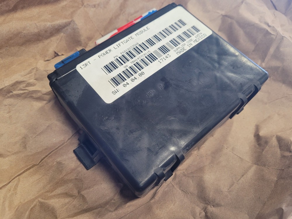 2017 Dodge Grand Caravan Power Liftgate Control Module P68192335AB