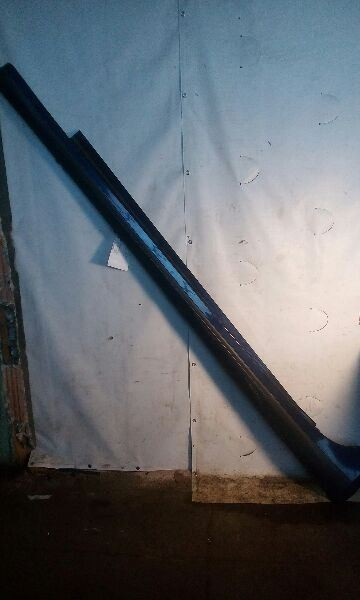 2014 Maserati Quattroporte Driver Side Rocker Panel Molding Replacement